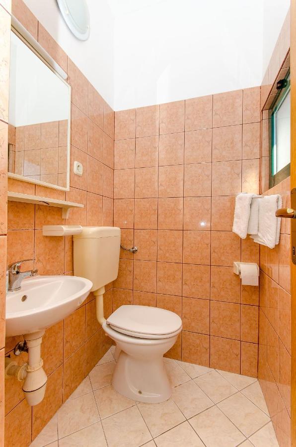 Apartments Zoran Drvenik  Ngoại thất bức ảnh