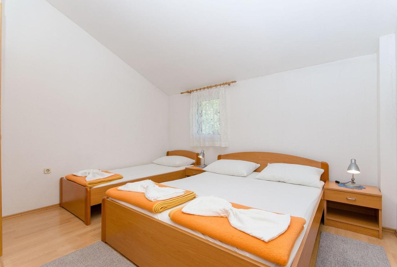 Apartments Zoran Drvenik  Ngoại thất bức ảnh