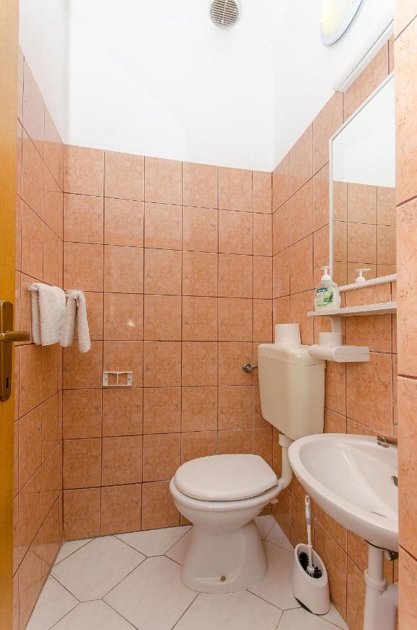 Apartments Zoran Drvenik  Ngoại thất bức ảnh